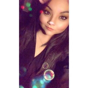 Meet your Posher, Regina